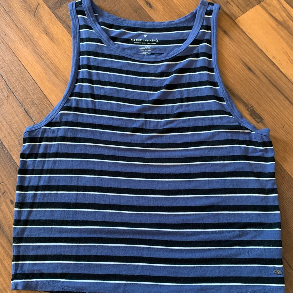 American Eagle crop tank top